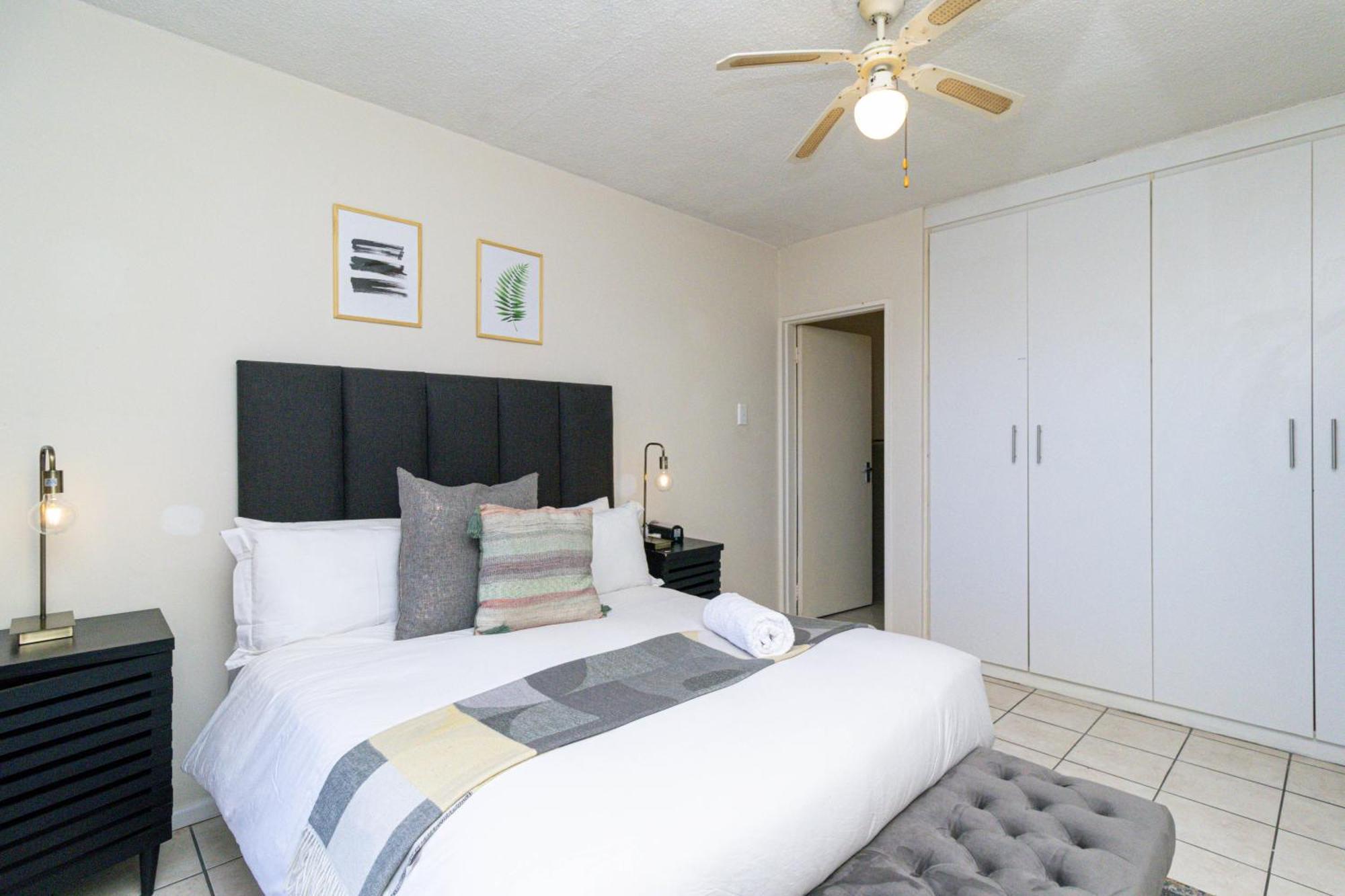 Modern Seaview Apartment Port Elizabeth Exterior foto