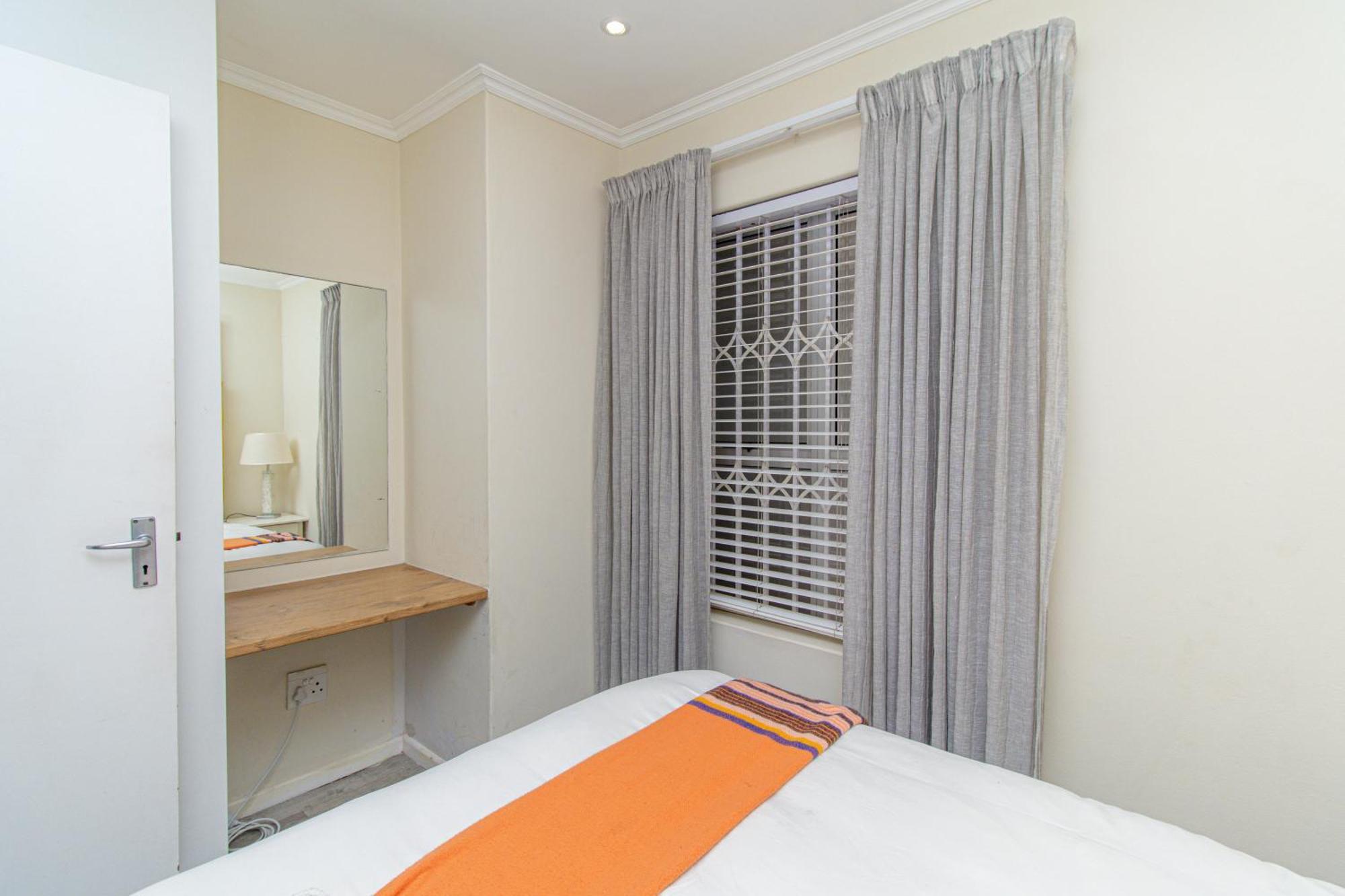 Modern Seaview Apartment Port Elizabeth Exterior foto
