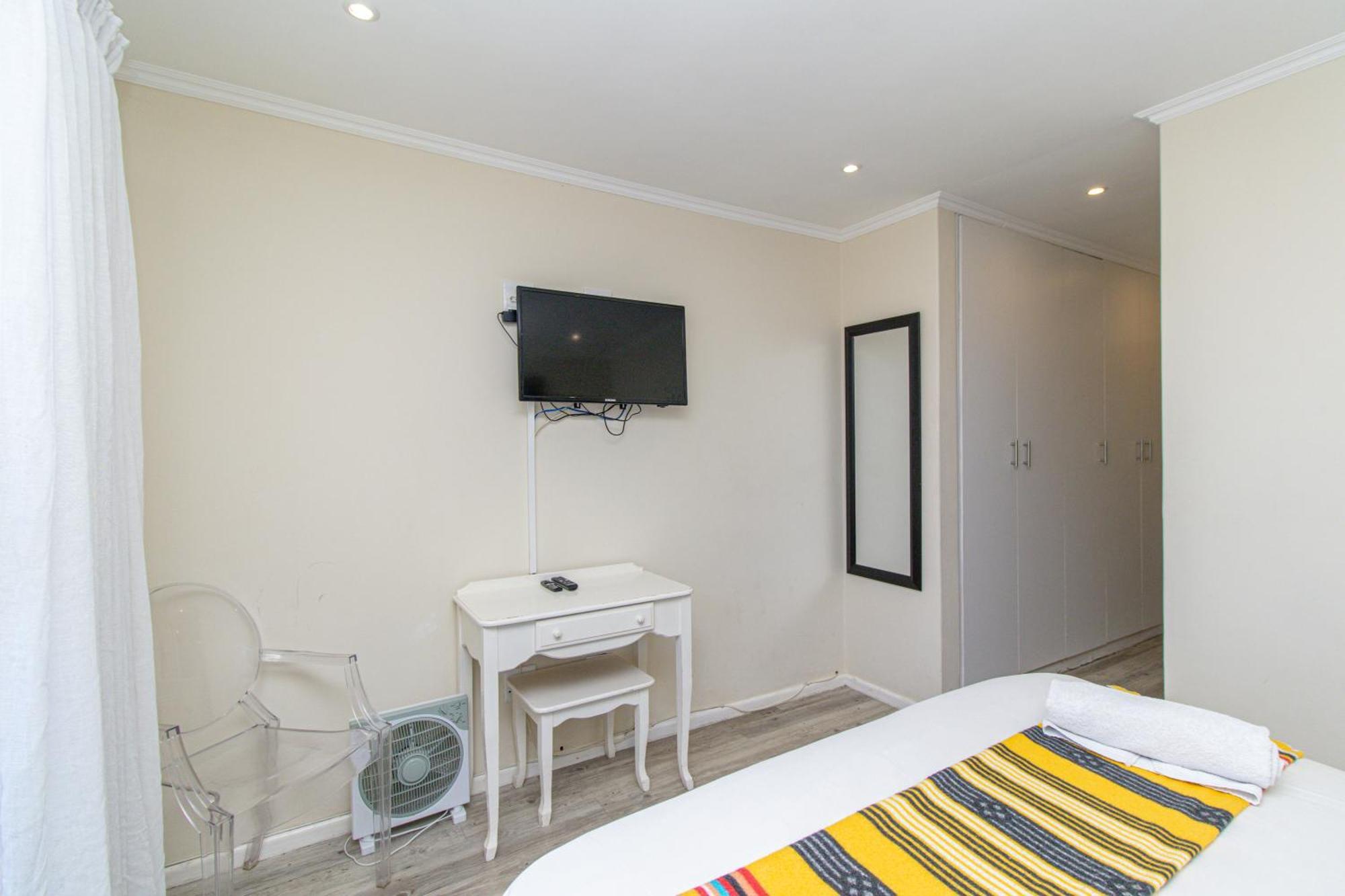 Modern Seaview Apartment Port Elizabeth Exterior foto